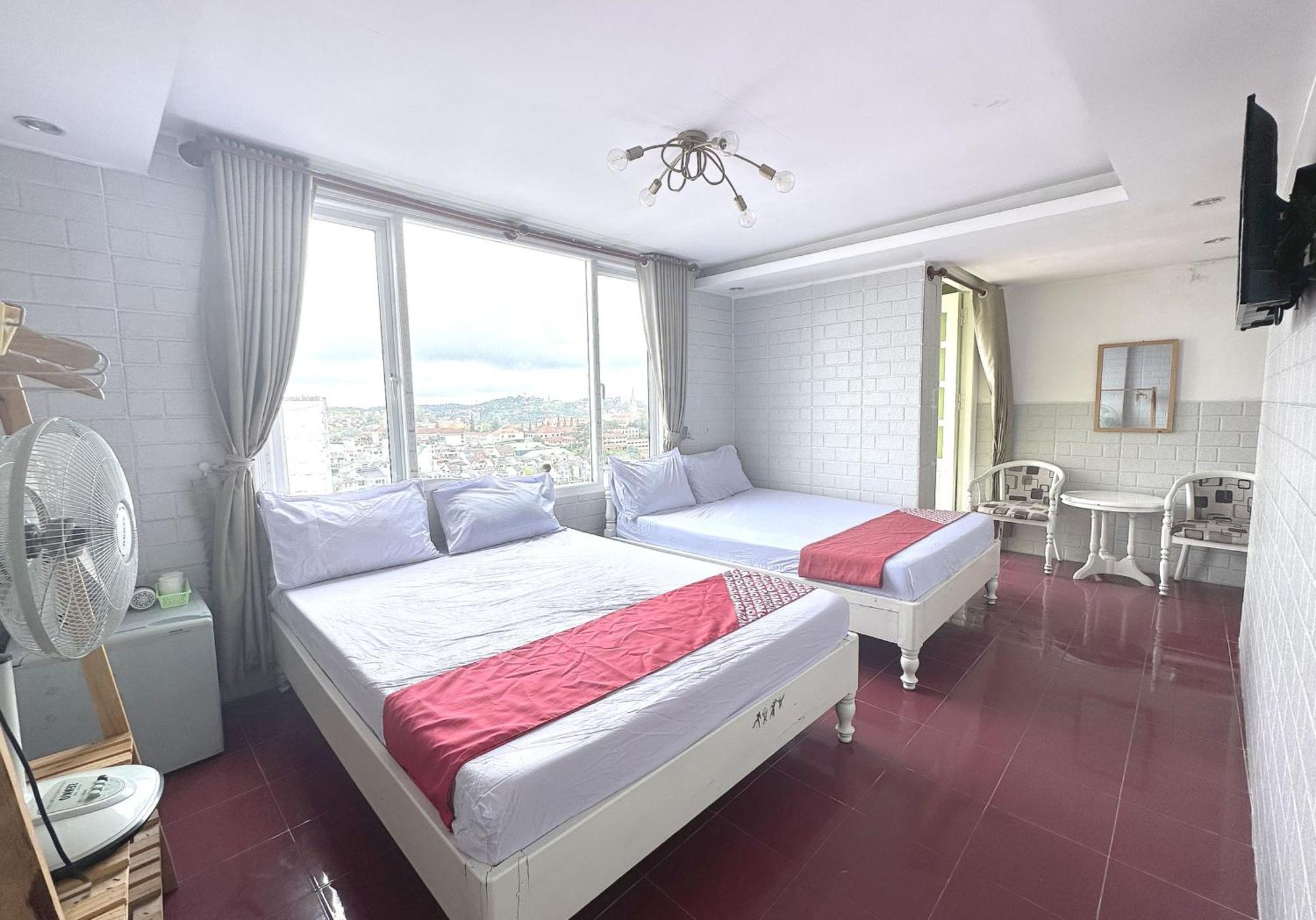 Khách Sạn LÊ VŨ Dalat Exterior foto