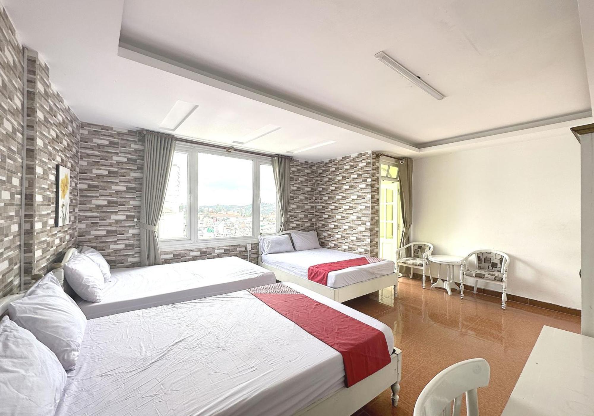 Khách Sạn LÊ VŨ Dalat Exterior foto