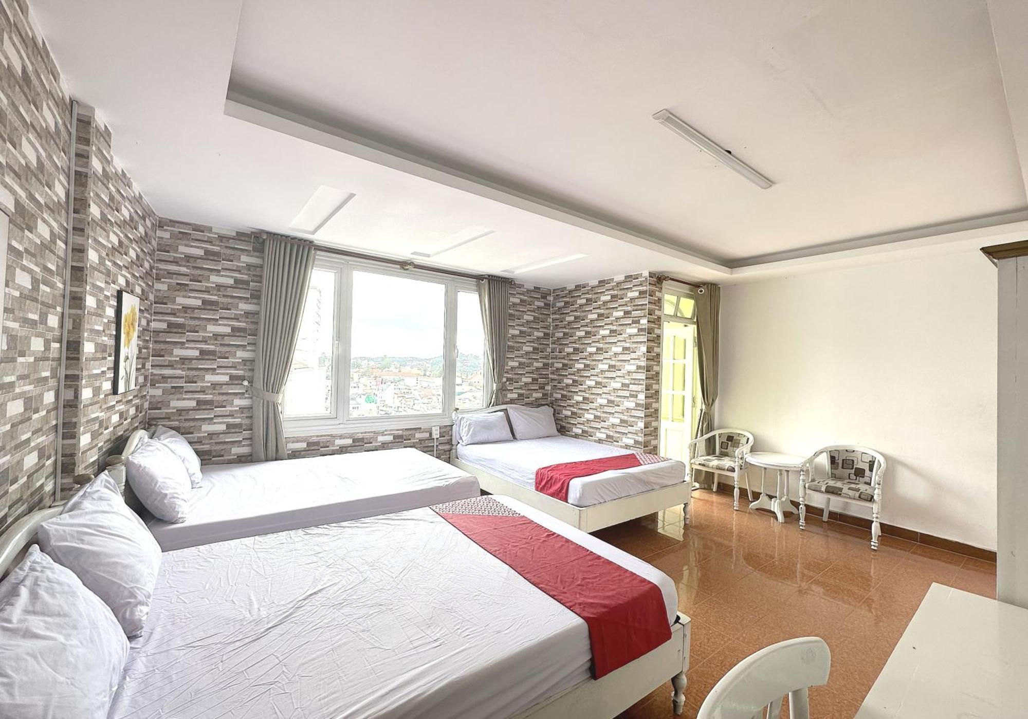 Khách Sạn LÊ VŨ Dalat Exterior foto