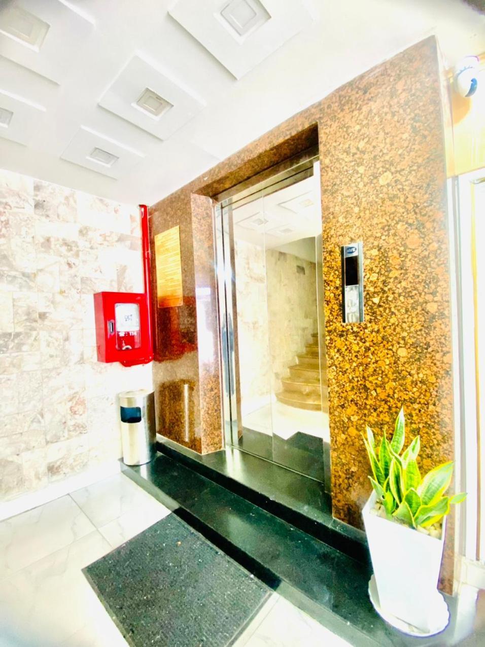 Khách Sạn LÊ VŨ Dalat Exterior foto