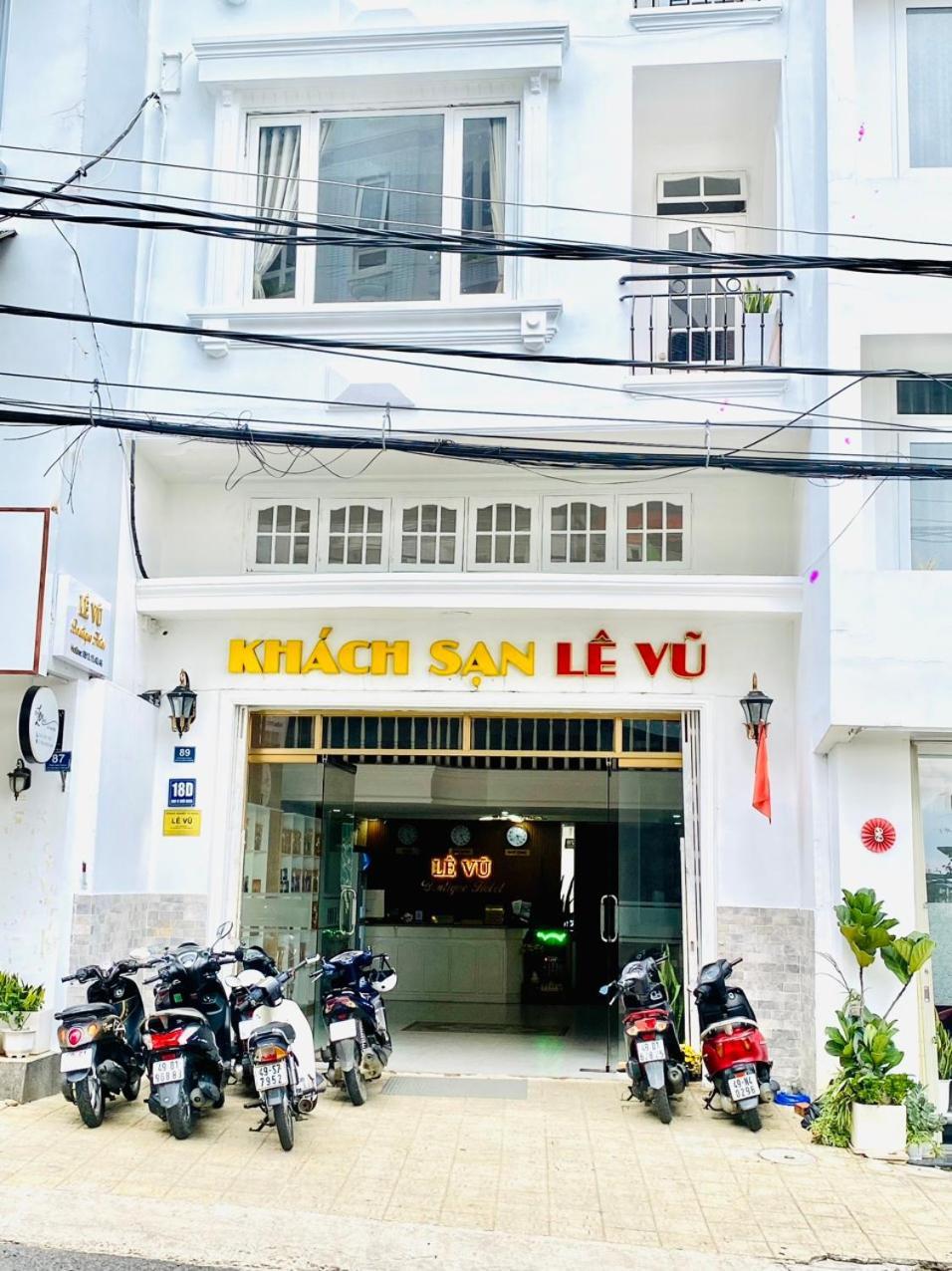 Khách Sạn LÊ VŨ Dalat Exterior foto